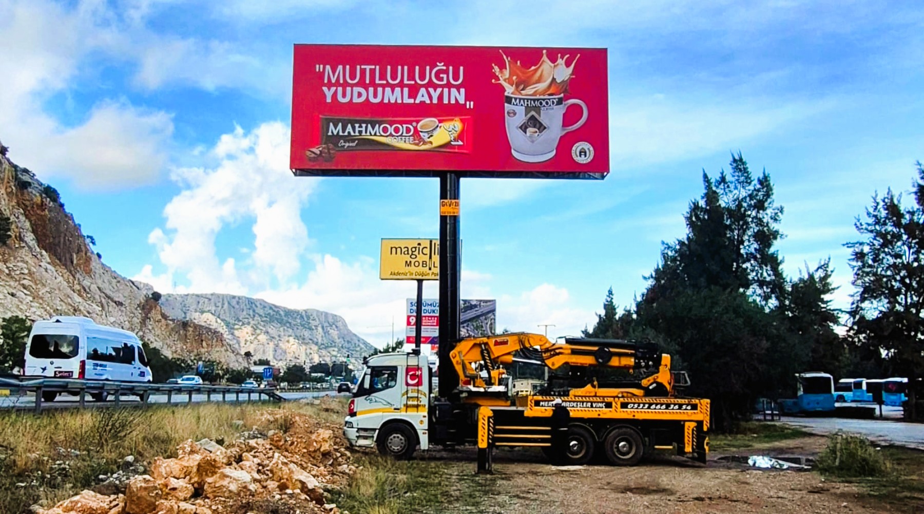 Türkiye'de Kuleboard ve Totem Reklamları: Bir Uygulama Örneği